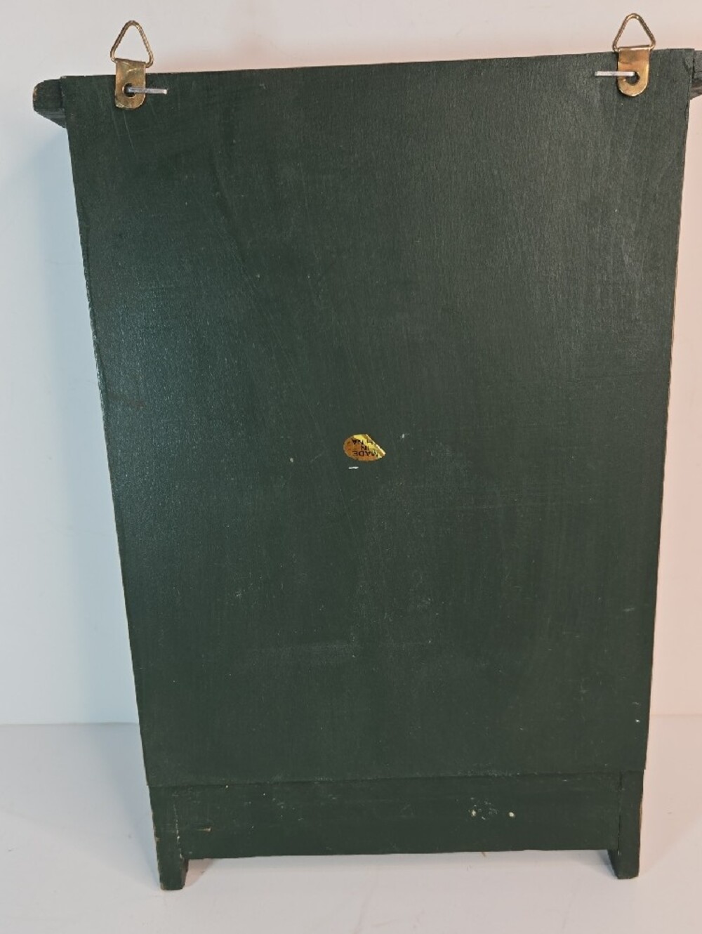 Vintage Small Hand-Painted Green Wall Shelf Floral Accent Miniatures Nick-Nacks - Picture 5 of 10